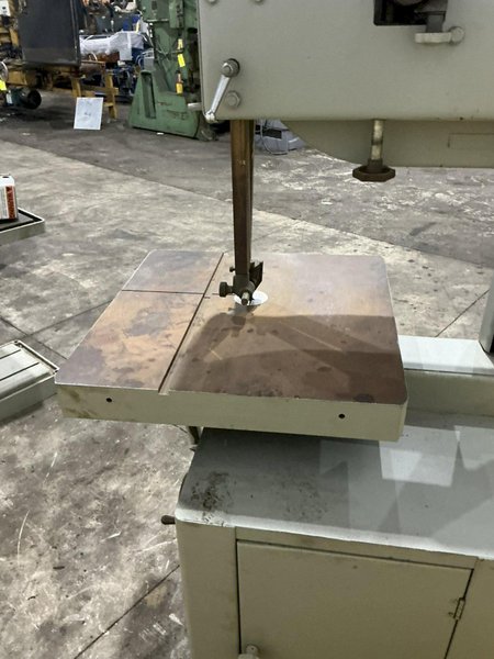 20" X 12" DELTA VARIABLE SPEED VERTICAL SAW: YOBRO #26009