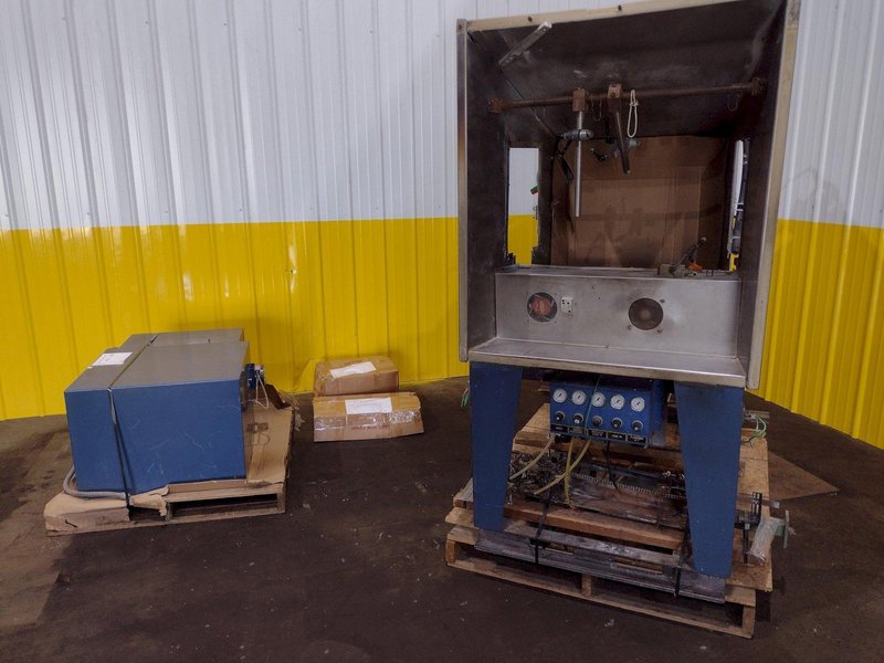NORDSON PASS-THROUGH POWDER COATING SPRAY MACHINE: STOCK #18734