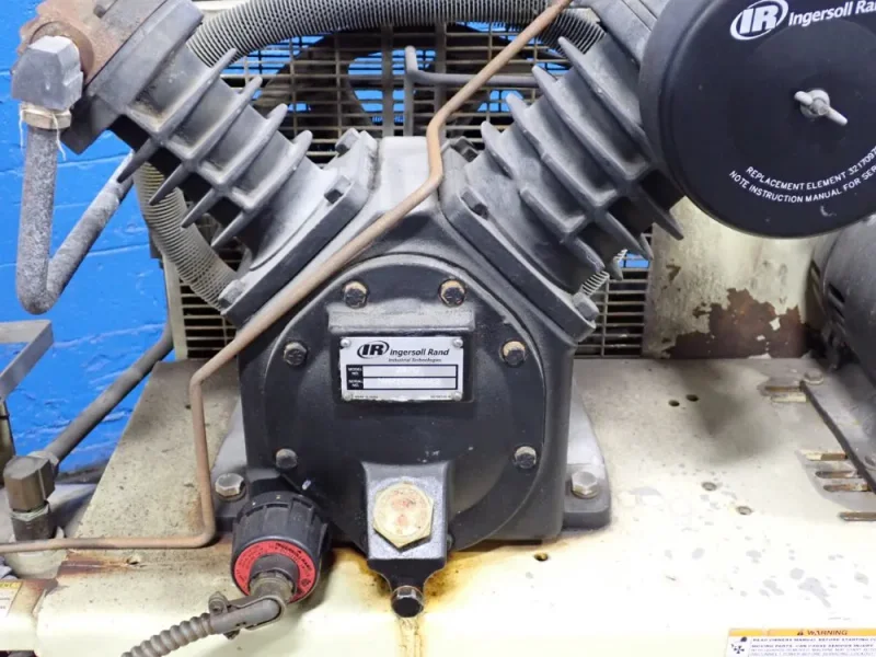 INGERSOLL RAND (2) 5.5//7.5 HP AIR COMPRESSOR  -  2475