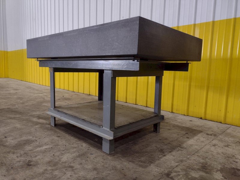36&quot; X 24&quot; X 8&quot; STARRETT BLACK PRECISION INSPECTION GRANITE SURFACE PLATE WITH STAND: STOCK 23106
