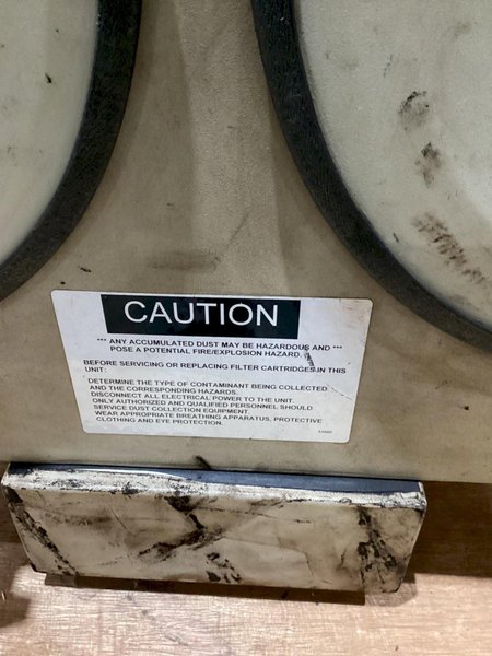AIR QUALITY ENGINEERING AQE4000 FUME EXTRACTOR USED