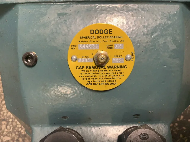 DODGE 5.5” DIAMETER 526 SERIES SPHERICAL ROLLER BEARING  -  044031