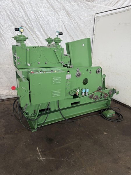 8,000 LB X 18" X .250" REGAL COIL CRADLE &amp; STRAIGHTENER. STOCK #1226924