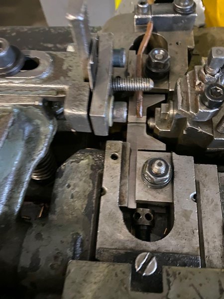 Buendgens Model USS Precision Cutoff Pin Machine