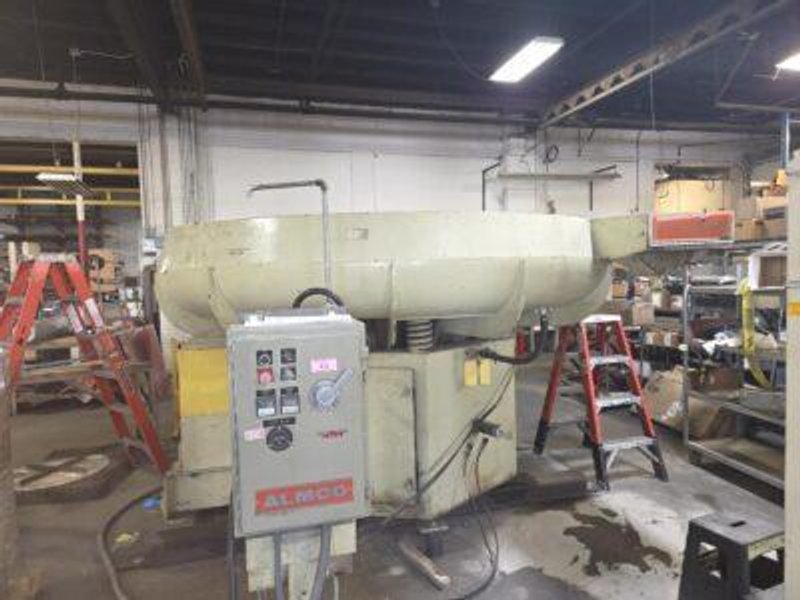 Almco OR-40 Round Bowl Vibratory Finisher, 1995 – Large Batch Deburring Machine, Industrial Finishing