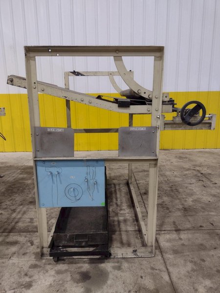 48″ X 7 ROLL GARY MODEL 4650-48 POWER STRAIGHTENER