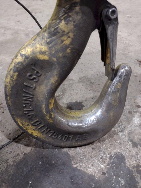 5 TON STAHL MODEL ST50 POWERED CHAIN HOIST. STOCK # 0848923