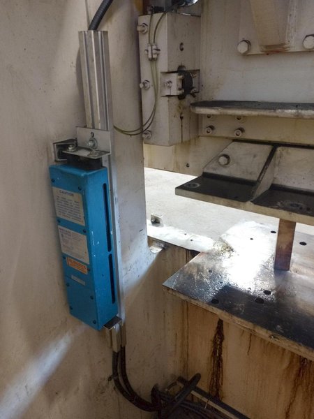 140 TON X 10' WYSONG MODEL #THS140-120 "HIGH SPEED" HYDRAULIC PRESS BRAKE: STOCK #13918