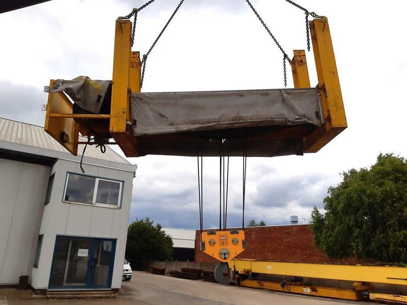 Kone - XL 700 32 ton hoist