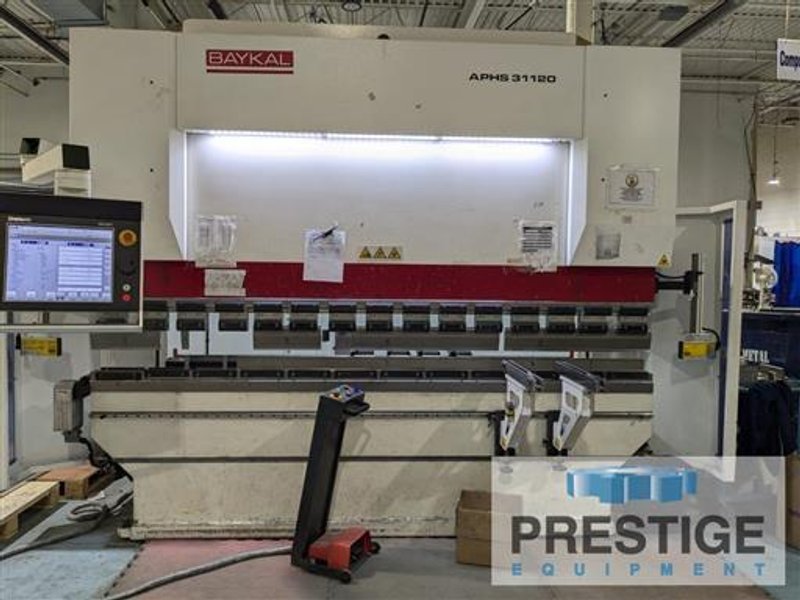 Baykal APHS 31120 132 Ton x 10&#039; 4-Axis CNC Press Brake