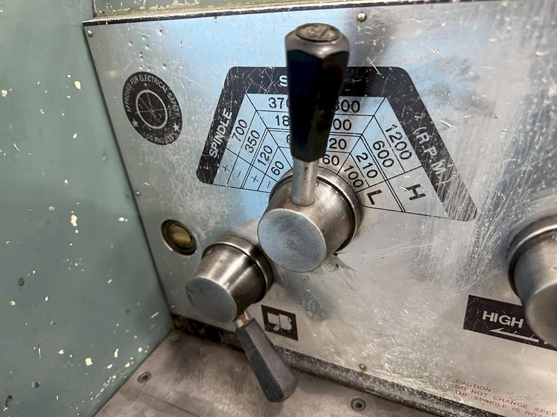 16&quot; X 40&quot; VICTOR GAP BED ENGINE LATHE: STOCK #78961