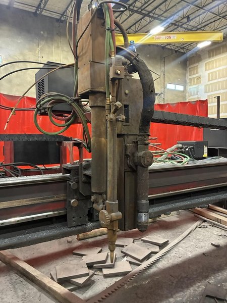 10′ x 20′ Kioke Mastergraph 3700DSD Plasma Table, 2007 – Hypertherm HPR 400 XD
