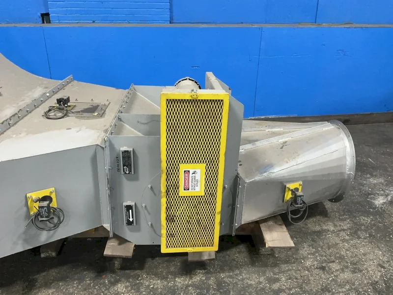 CENTRIFUGAL FAN/BLOWER  -  CAMFIL-FARR GS-16