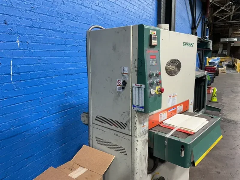 Grizzly Industrial  24” Wide Belt Sander  - G9962z