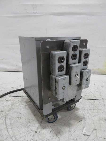 GE Transformer, 7.5 KVA, QM, 480V Input, 240V/120V Output