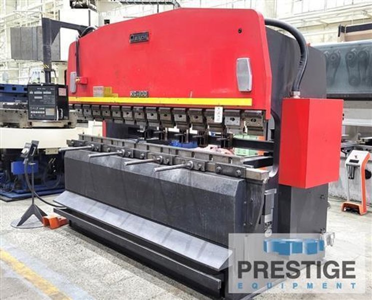 Amada RG100 110 Ton x 10&#039; CNC Press Brake