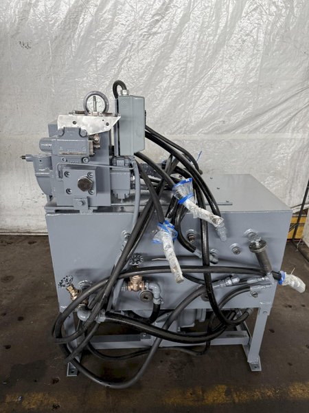 300 TON M&amp;N 4-POST HYDRAULIC HOBBING PRESS. STOCK # 1224124.