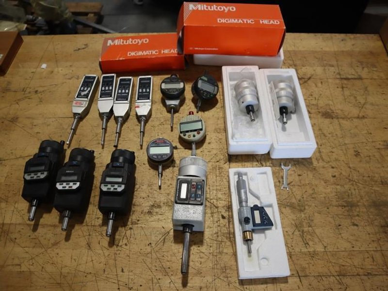 Digital Indicators and Travel Handhweel Indicators- Auction Item