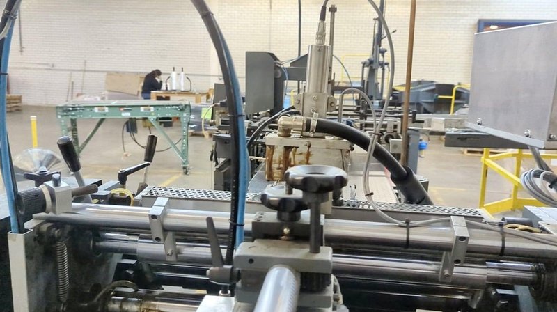 Emmeci MC-92 HSB DX Automatic Rigid Box Forming Line – Right-Hand Discharge