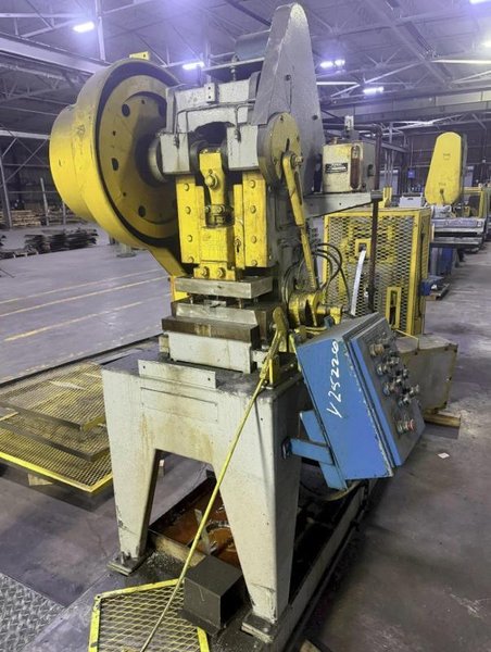 15 TON FLEXO-PRESS C15 PRECISION PRESS WITH STRAIGHTENER &amp; CONTROL. STOCK # 0434926
