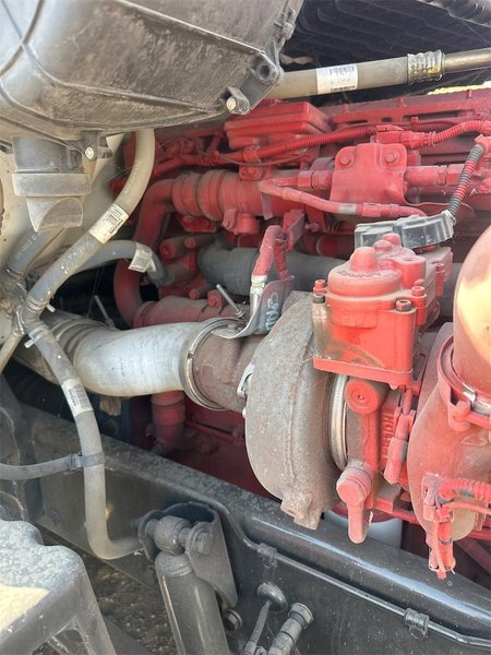 2022 Kenworth T680 1XKYD49X5NJ499897