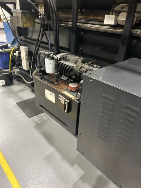 Mazak Slant Turn 50NR CNC Lathe, 2006 – 7.1″ Bore, Chip Conveyor