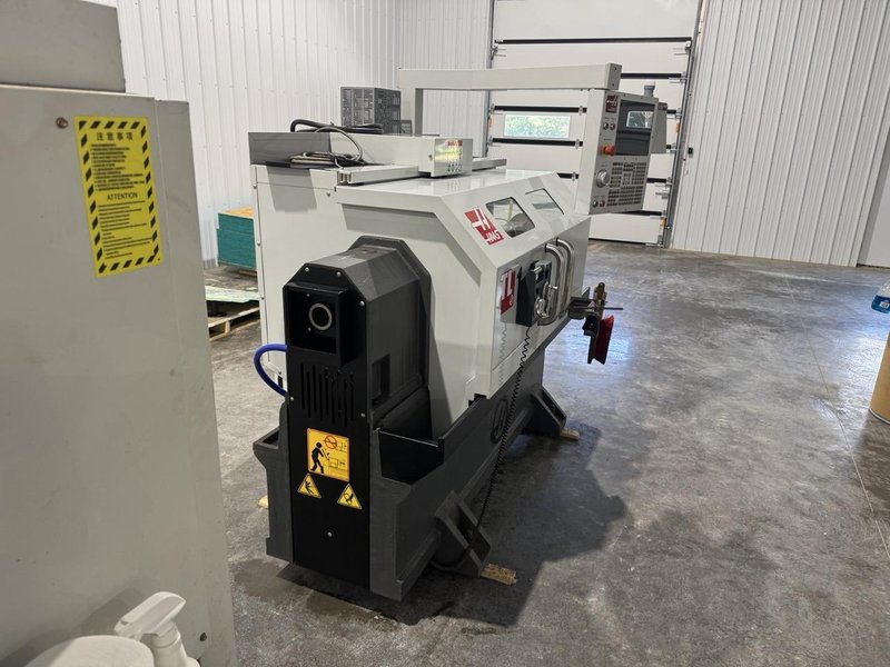 Haas TL-1 CNC Lathe, 2018 – 4 Station Tool Post, Tailstock, Rotary Coolant, Hand Wheels