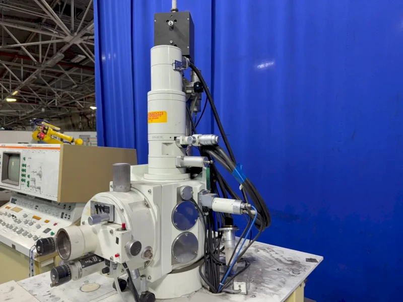 JEOL SCANNING MICROSCOPE  -  JSM-840A
