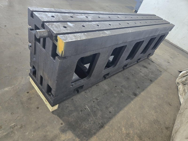 24" W X 128" L X 36" H T-SLOTTED BOX TYPE HEAVY DUTY RISER SET(3X TOTAL). STOCK #0548726