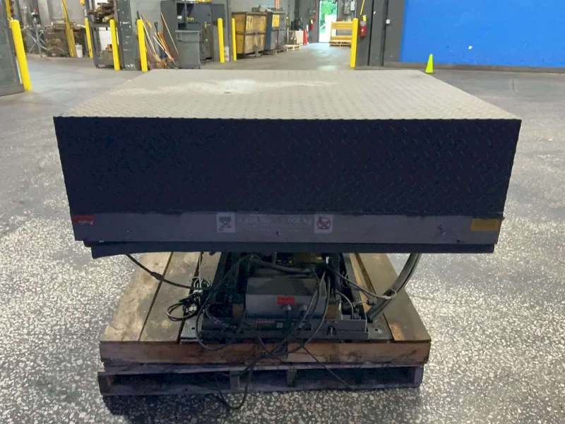 ECOA 4500 LBS LIFT TABLE  -  HLT2-045-38-47.5063