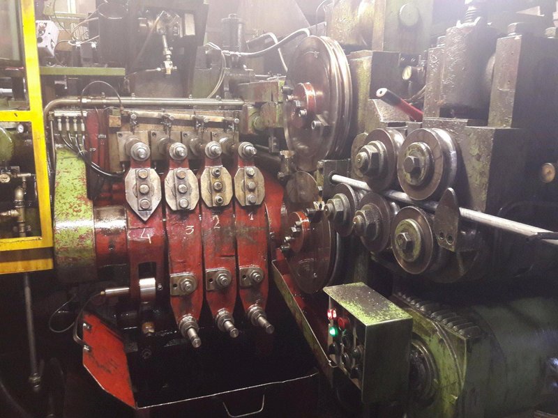 3/4&quot; National Model BM 20 Four Die Progressive Header
