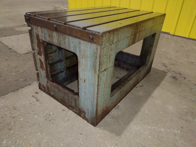32&quot; W X 20&quot; X 20&quot; H CARLTON BOX DRILL TABLE: STOCK 18629