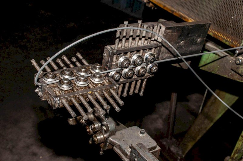 NILSON S2F 4-SLIDE WIRE FORMER: STOCK #16987