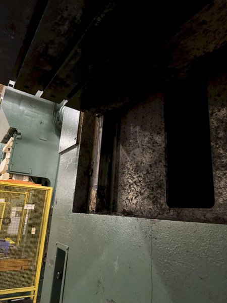 450 TON DANLY S2-450-96-54 STRAIGHT SIDE PRESS. STOCK # 0234925