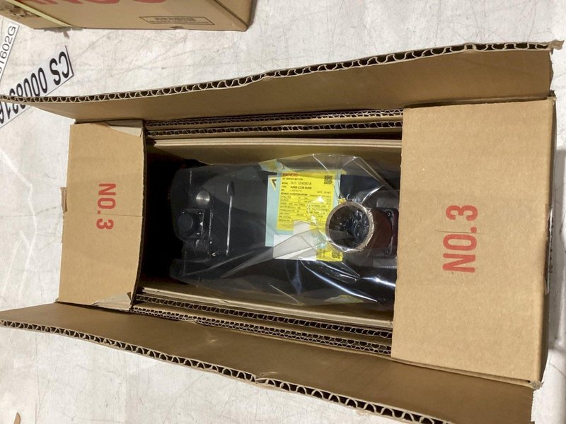 FANUC AC SERVO MOTOR A06B-2238-B400 NEW