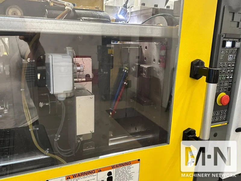 138 TON 3.4 OZ MILACRON FANUC ROBOSHOT MODEL S-110iA INJECTION MOLDING MACHINE MFG 2022