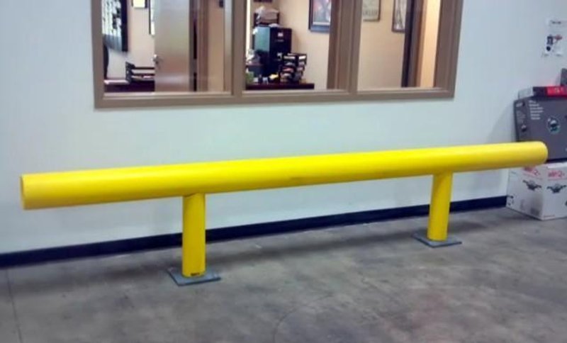 14-3/4" HIGH IDEAL SHIELD ONE LINE HEAVY DUTY GAURDRAIL BARRIER: YOBRO #24875