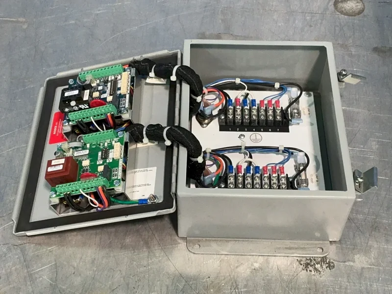 FORTVILLE FEEDERS FC-93 PLUS FEEDER CONTROL  -  121-8480