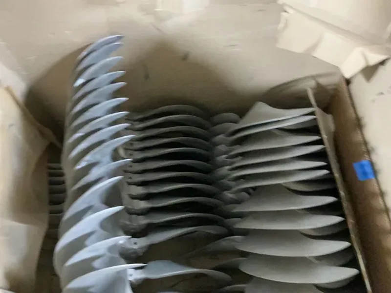 FAN BLADES
