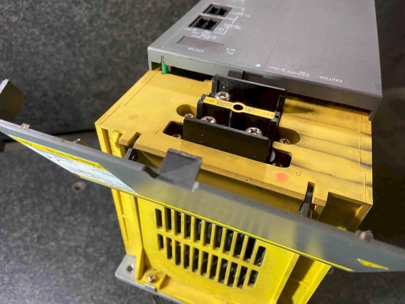 FANUC A06B-6087-H126 Module Series D Power Supply
