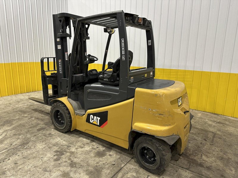 11,000 LBS CAT MODEL #2ET11000 ELECTRIC FORKLIFT, NEW 2019: STOCK #22687