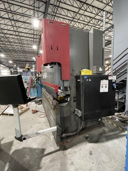 90 Ton x 10′ CINCINNATI 90BX 10 CNC PRESS BRAKE, 2015 – X axis with Wilson tooling