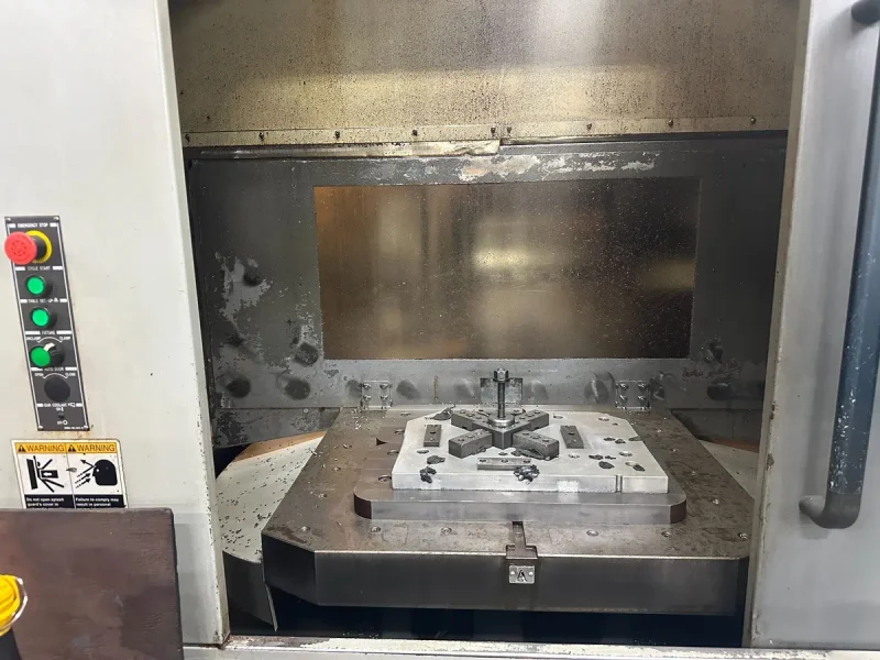 Used HYUNDAI WIA HIV600D | Vertical Machining Centers