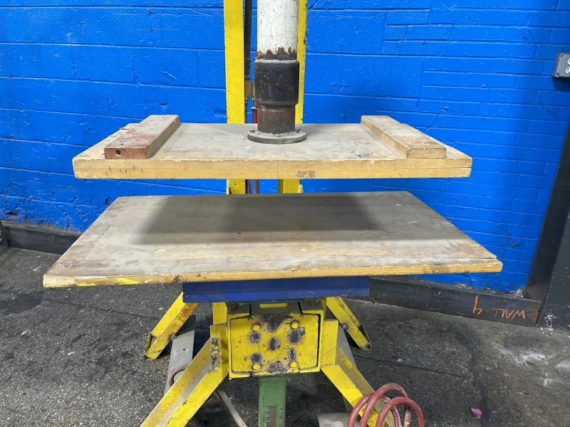 SCHRADER BELLOWS 250 PSI AIR, 30.5”X16” PNEUMATIC PRESS ASSEMBLY  -  FAJ120521