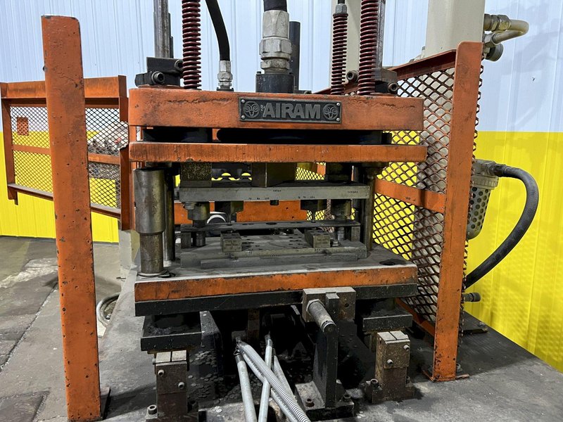 7 TON &amp; 3 TON AIRAM TRAVELING PUNCH &amp; CUTOFF PRESSES: STOCK #18420