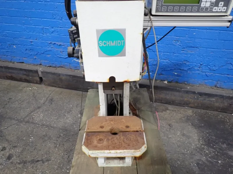 SCHMIDT 920 LBS PNEUMATIC PRESS  -  323-410007