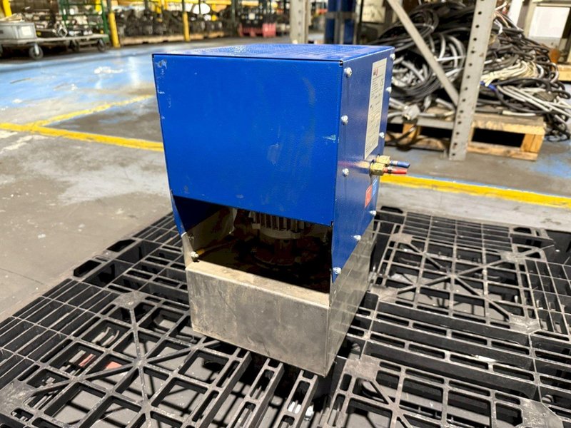 ABICOR BINZEL WK 23 7L Coolant Recirculator USED