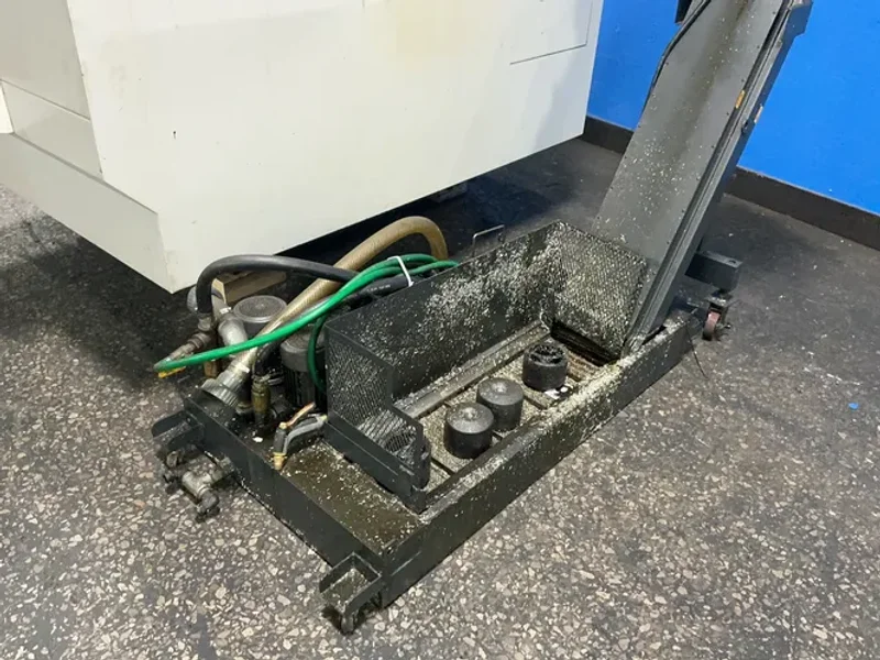 AKIRA-SEIKI 16” X 28” CNC VMC  -  RMV700APC