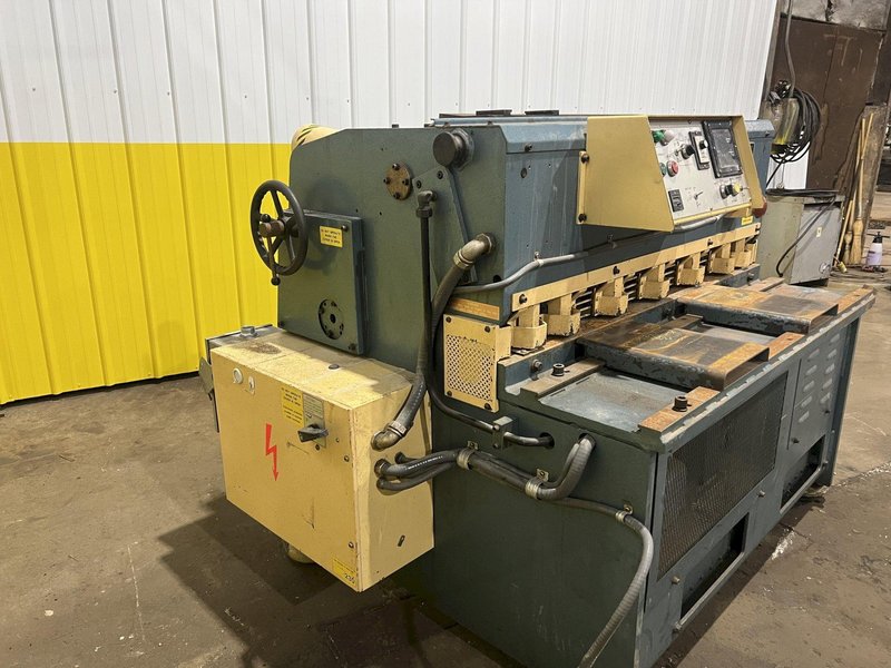 4&#039; (48&quot;) X 10 GA AMADA MODEL #S-1232 HYDRAULIC SHEAR: STOCK #18197