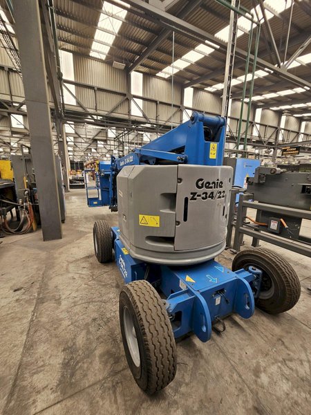 Used 2018 Genie Z-34/22 Electric Boom Lift For Sale